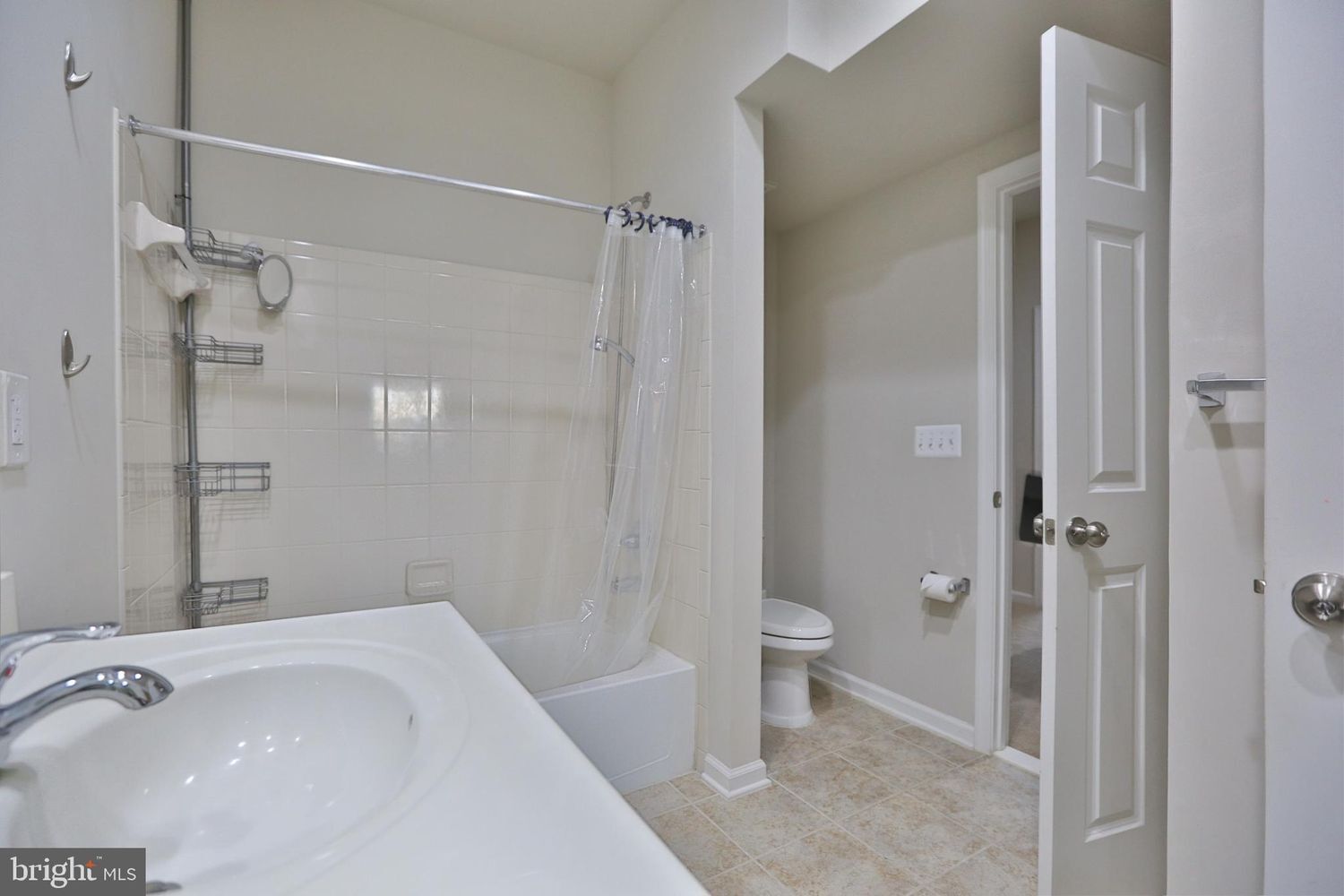 Building Photo - 21112 Sugarview Dr