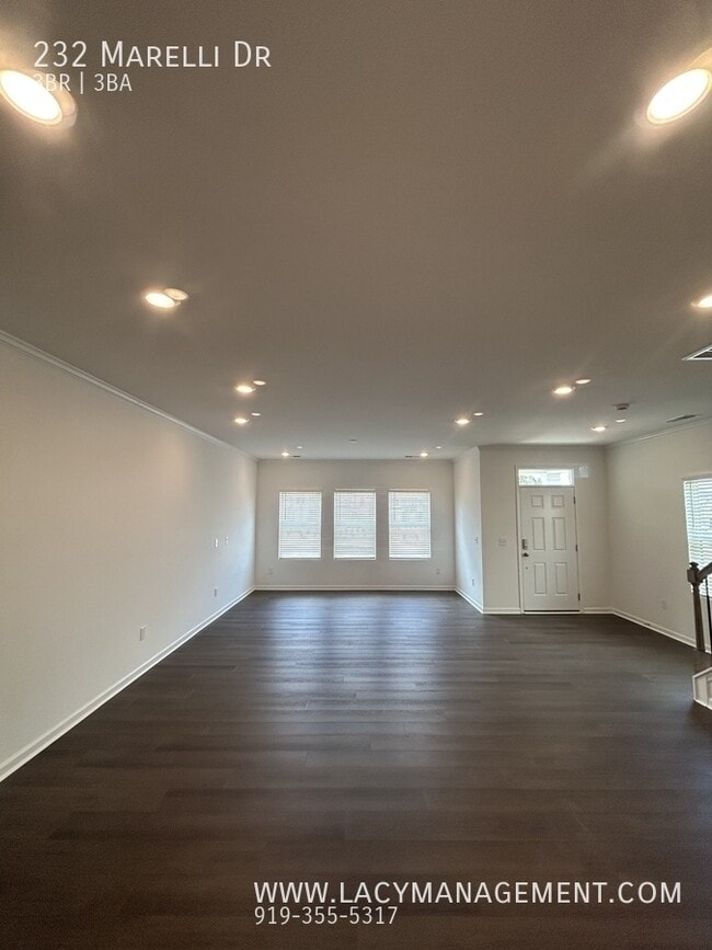 Building Photo - 232 Marelli Dr