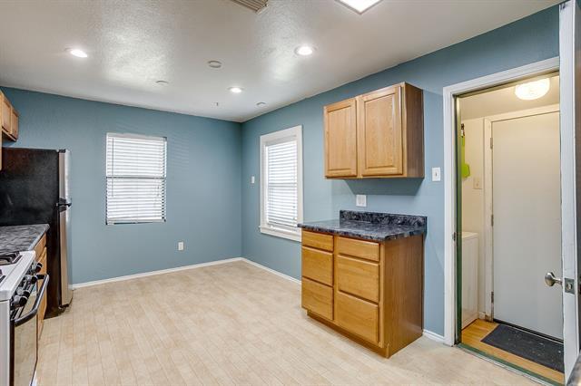 Building Photo - 5505 Thomas Ln