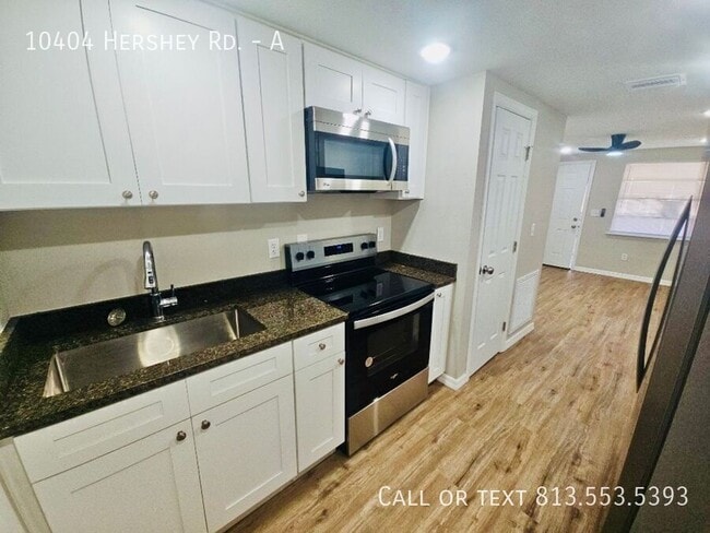 Building Photo - 10404 Hershey Rd