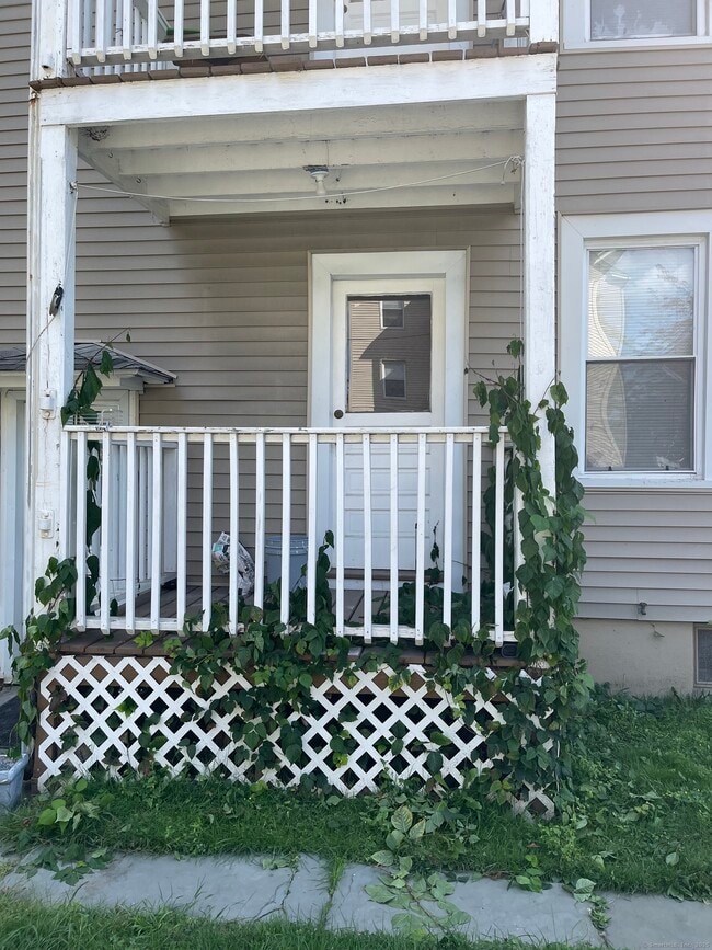 Building Photo - 80 Hazel St