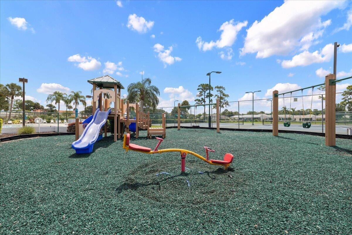 Building Photo - 149 Hammocks Dr