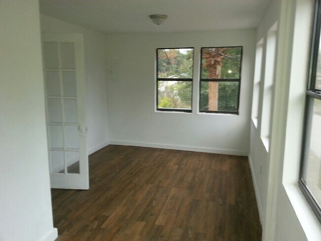 Building Photo - 28 Lake Eustis Crossing RES 738