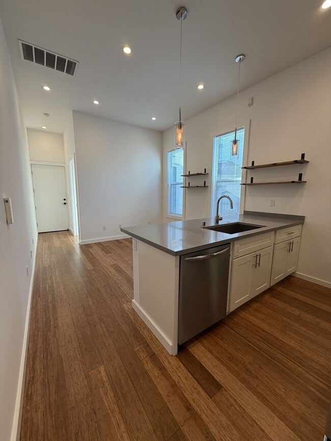 Building Photo - 1134 Foothill Blvd