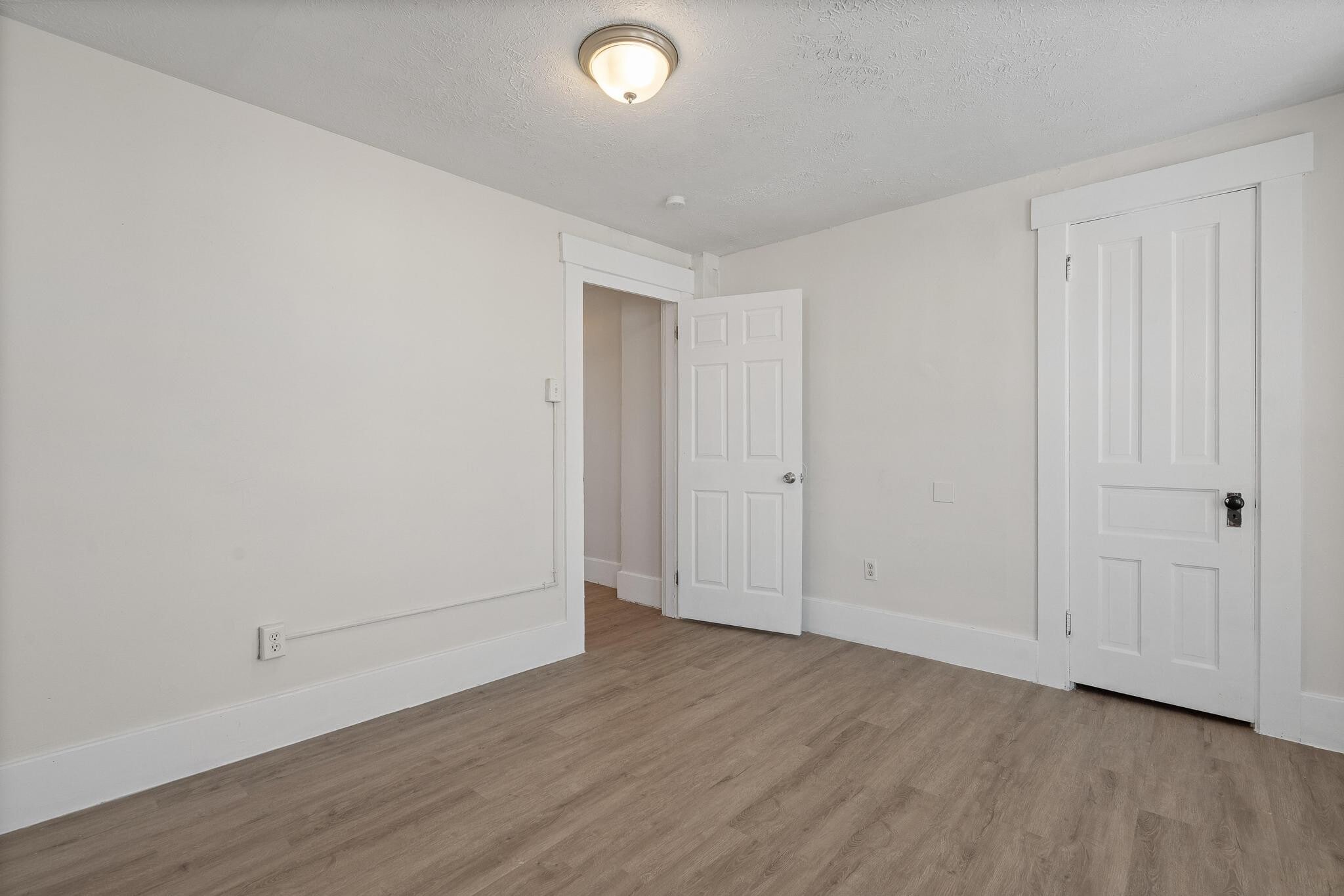 Building Photo - 36-36 E Mumma Ave