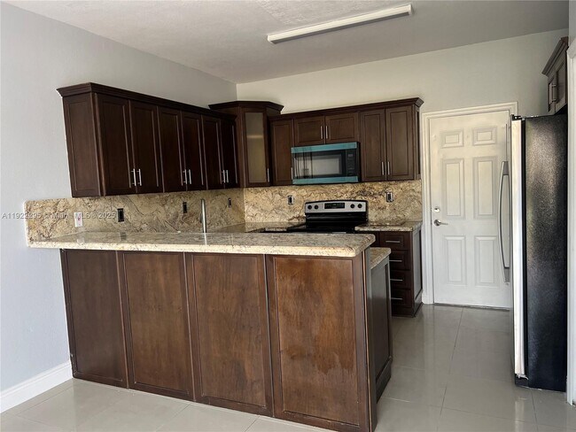 Building Photo - 27510 SW 138th Path