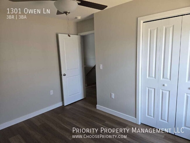 Building Photo - 1301 Owen Ln