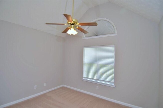 Building Photo - 2865 Cressington Bend NW