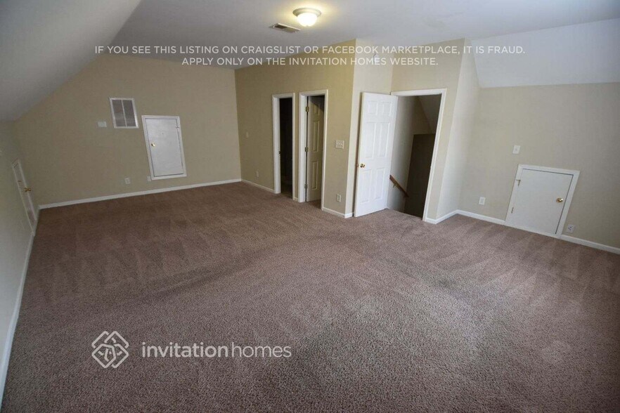 Building Photo - 15020 Woodstar Rd