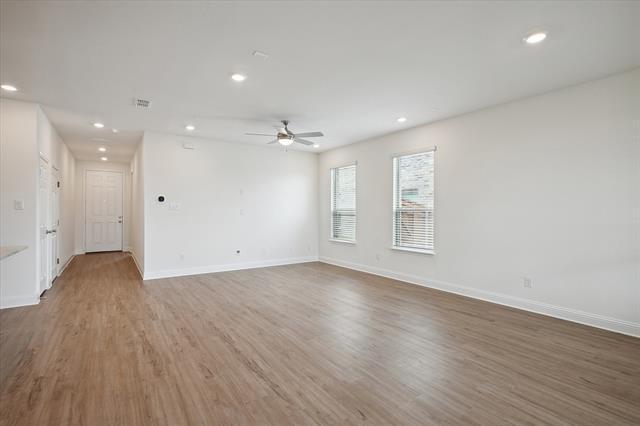 Building Photo - 2521 Wayne Ave