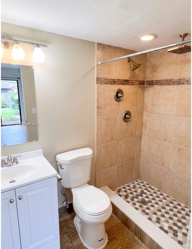Building Photo - 9814 Nob Hill Ct