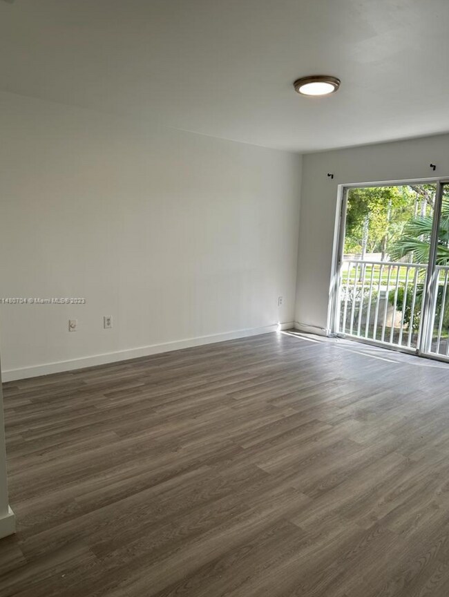 Building Photo - 10204 NW 52nd Ter