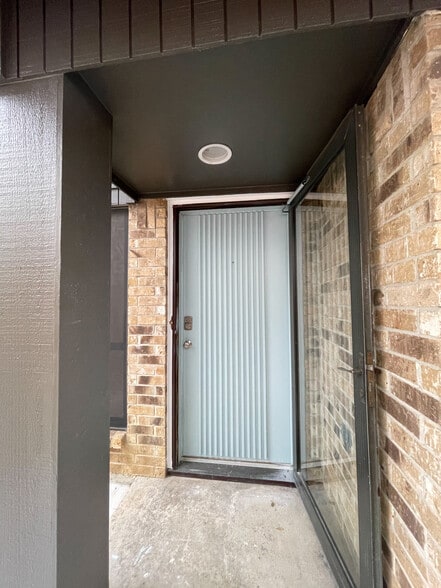 Front door - 812 Via Madonna