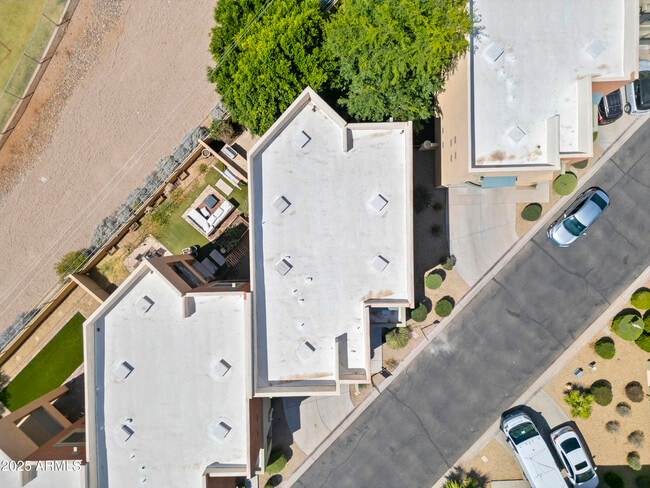 Building Photo - 7601 E Roosevelt St