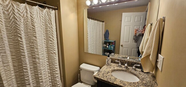 Building Photo - $500 Rebate Upon Closing! Luxury Apt. Near BU Campus.  Ht/HW Included.