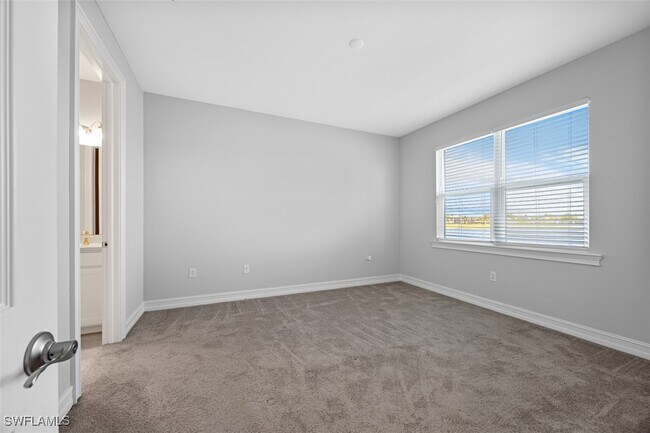 Building Photo - 1073 Tranquil Brk Dr