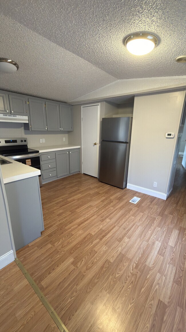 Building Photo - 3427 21 E M.L.K. Jr Dr