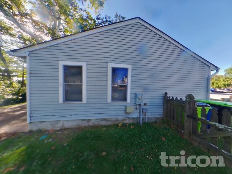 Building Photo - 1277 Collier Ln