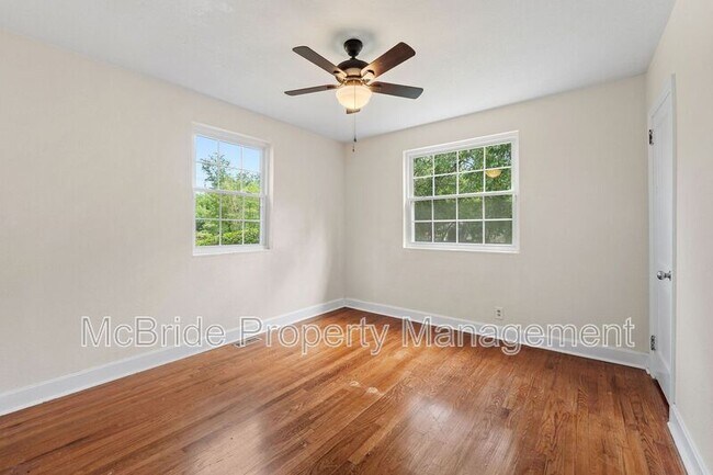 Building Photo - 105 Nutgrove Drive