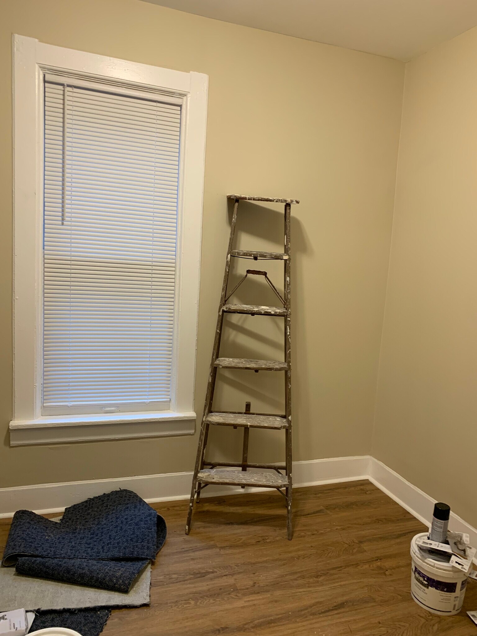 Building Photo - 318 N 41st St