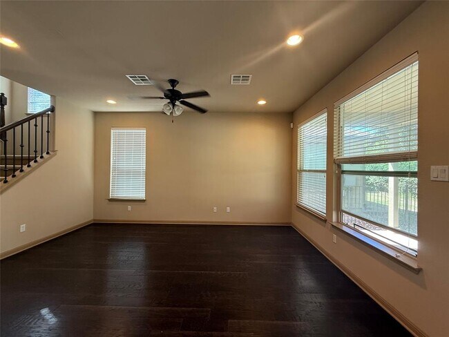 Building Photo - 12504 Piper Ct