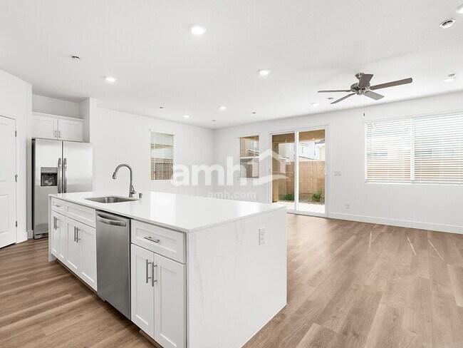Building Photo - 5836 Fly Fisher St
