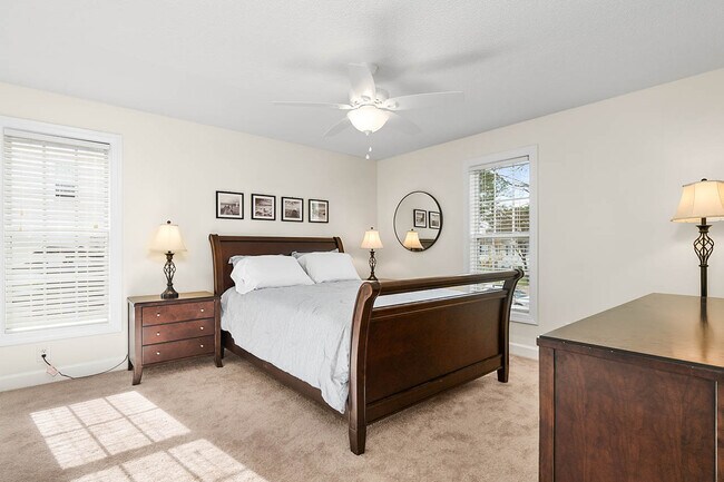 Building Photo - 909 Danley Ln