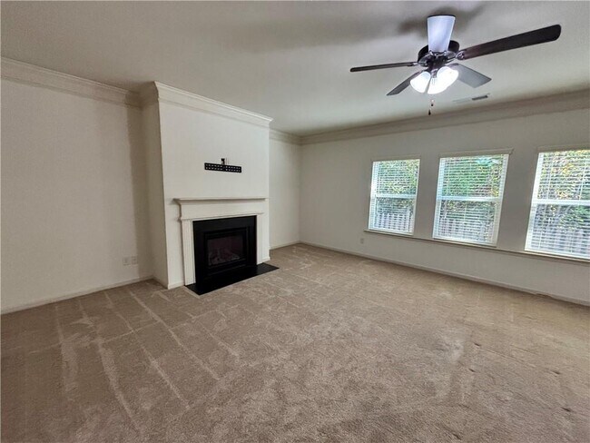 Building Photo - 609 Stonehurst Ln