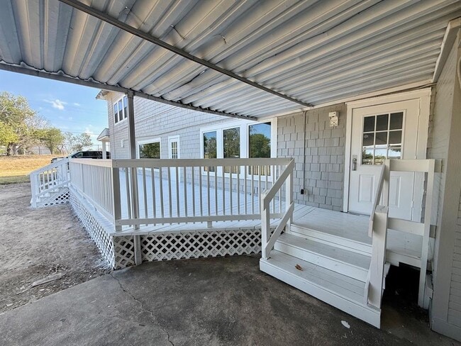 Building Photo - 1102 Beech St