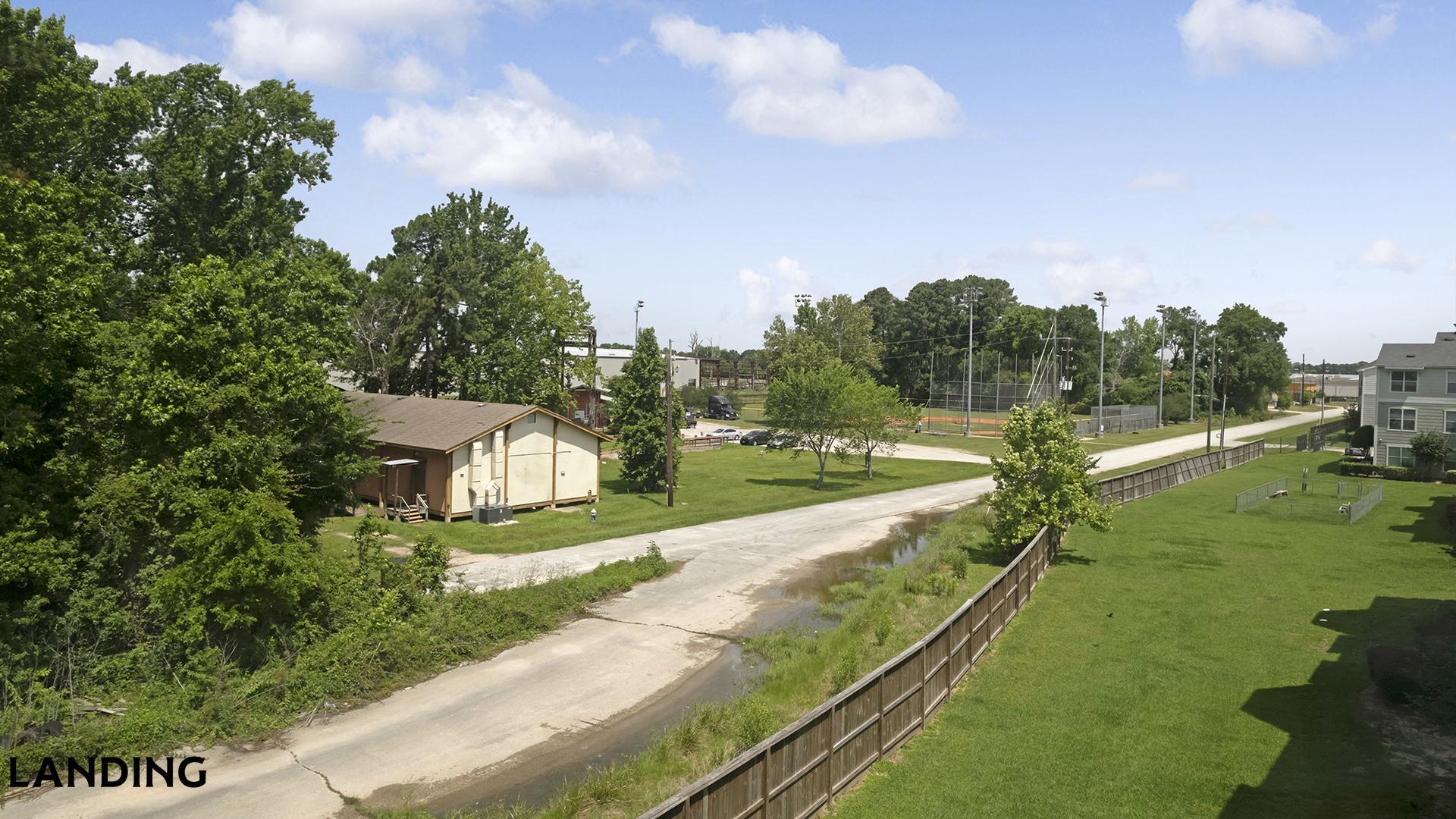 Building Photo - 9494 Humble Westfield Rd