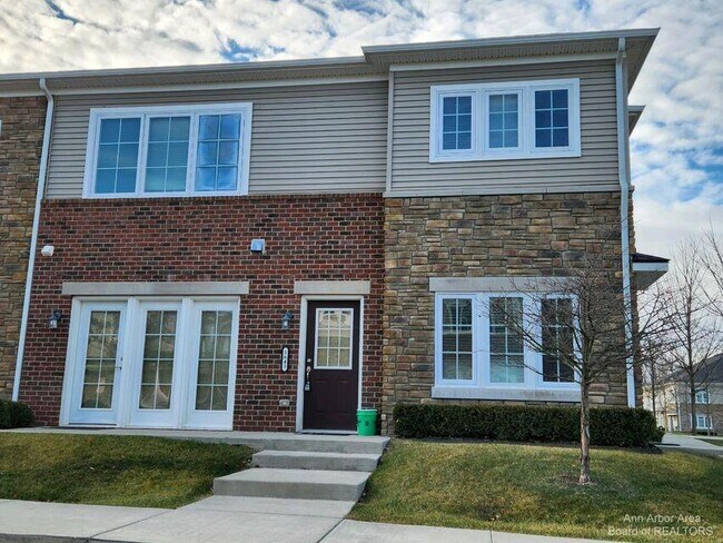 Primary Photo - 5643 Arbor Chase Dr