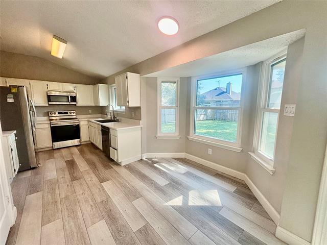 Building Photo - 8836 Pedernales Trail