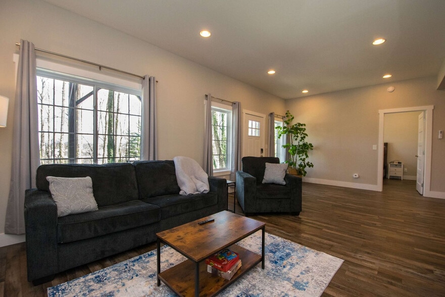 Building Photo - 2324 Greater Druid Hills Blvd