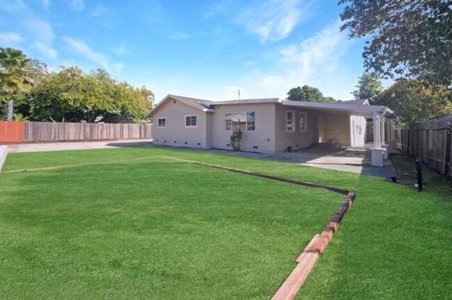 Building Photo - Spacious 3BR House in Rocklin