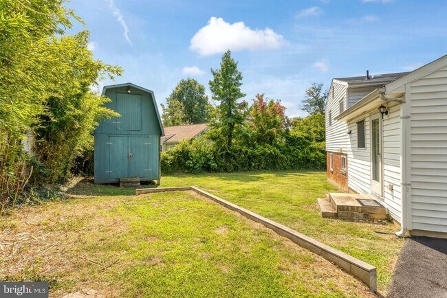 Building Photo - 13208 Aldrin St