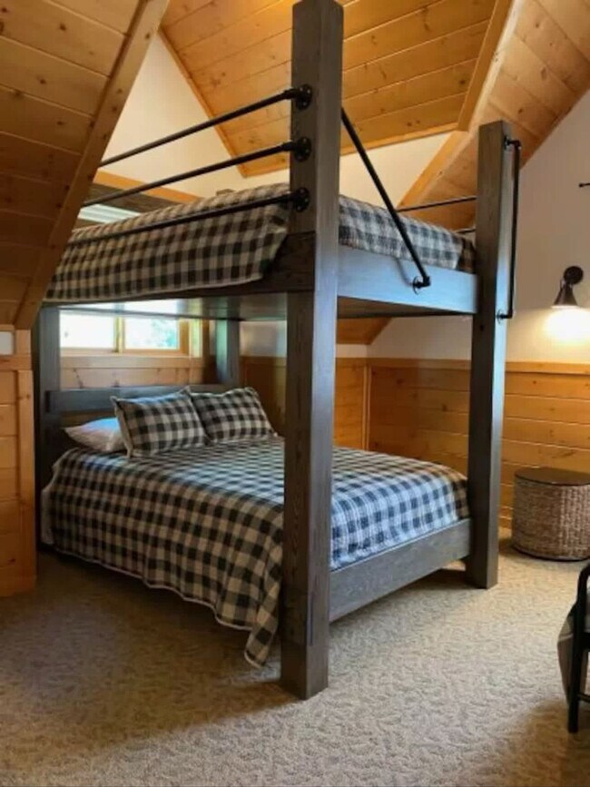 Building Photo - S3925 County Hwy BD