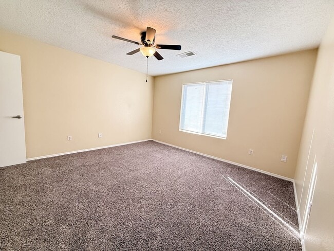 Building Photo - Mirabella Home!