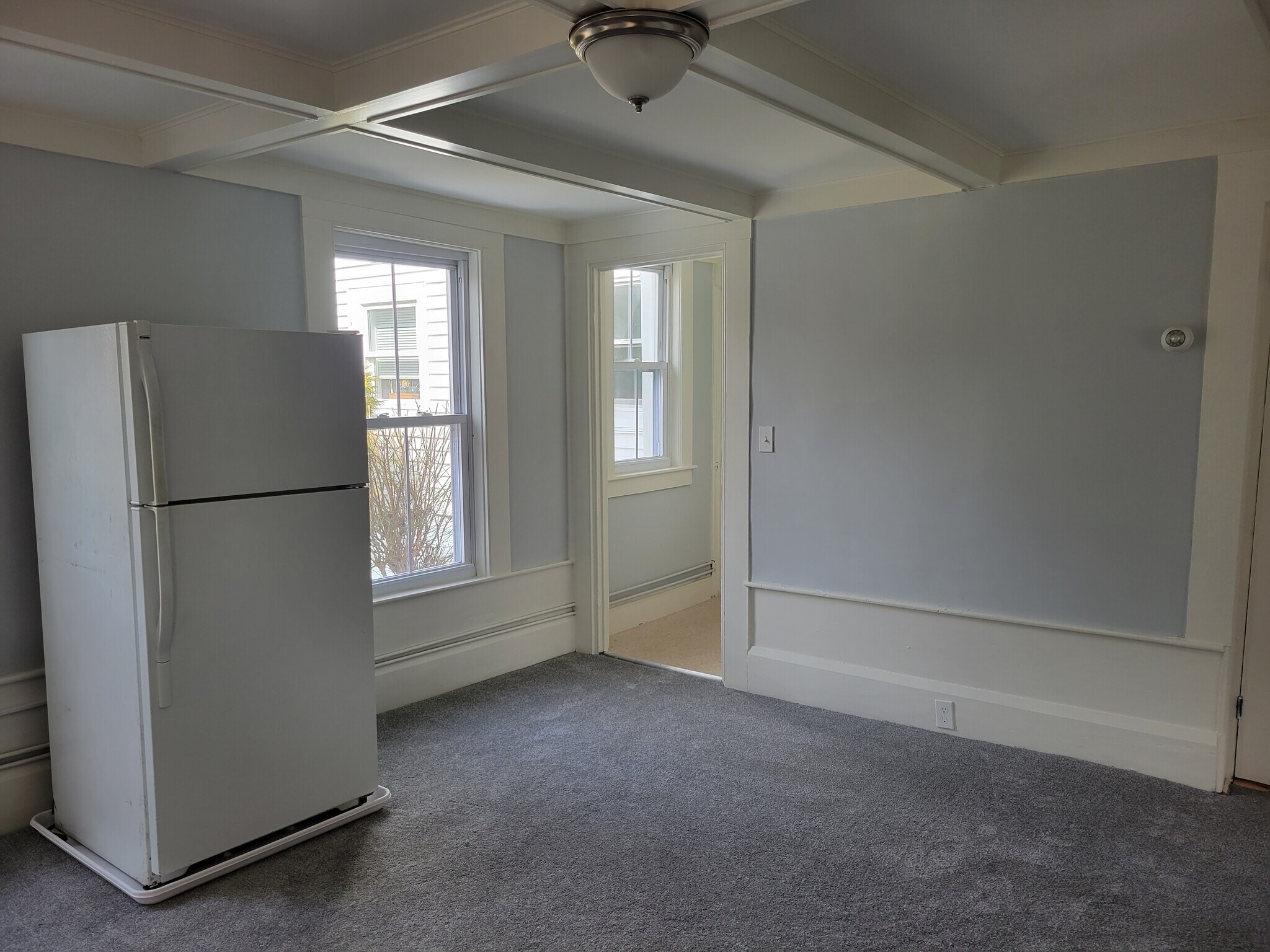 Building Photo - 106 Emerson Ave