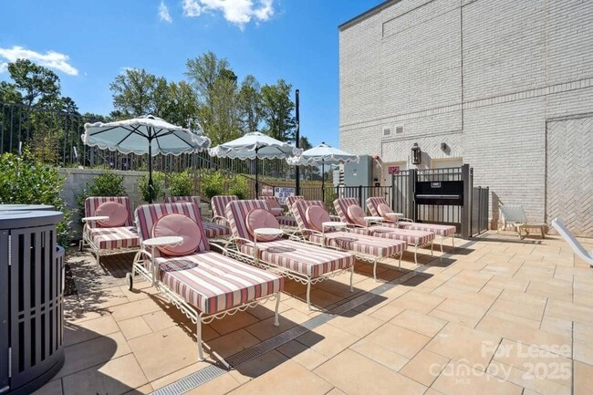 Building Photo - 19020 Potts Pk Ln