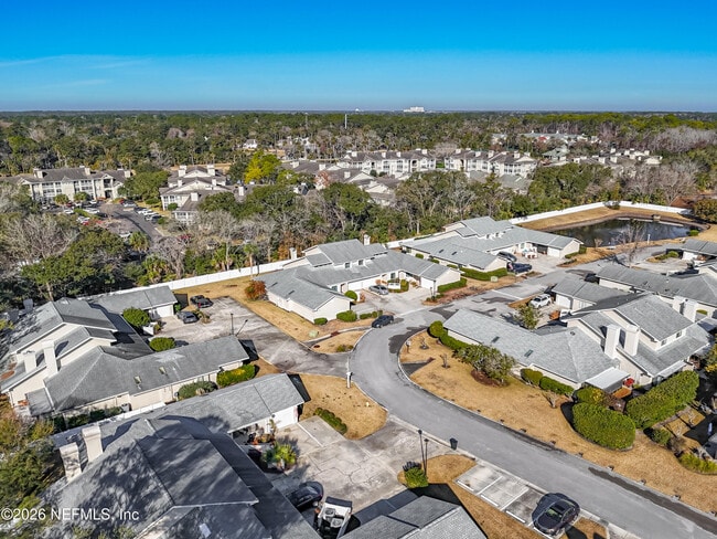 Building Photo - 141 La Pasada Cir W