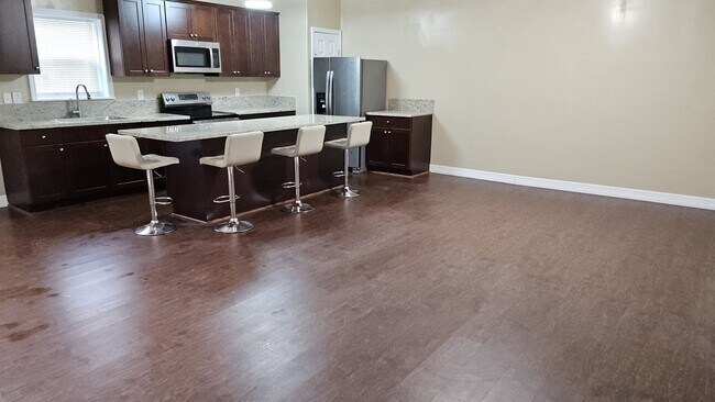 Building Photo - 12807 Villawood Ln
