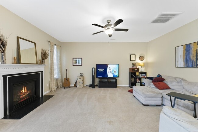 Building Photo - 5524 Running Fox Ln