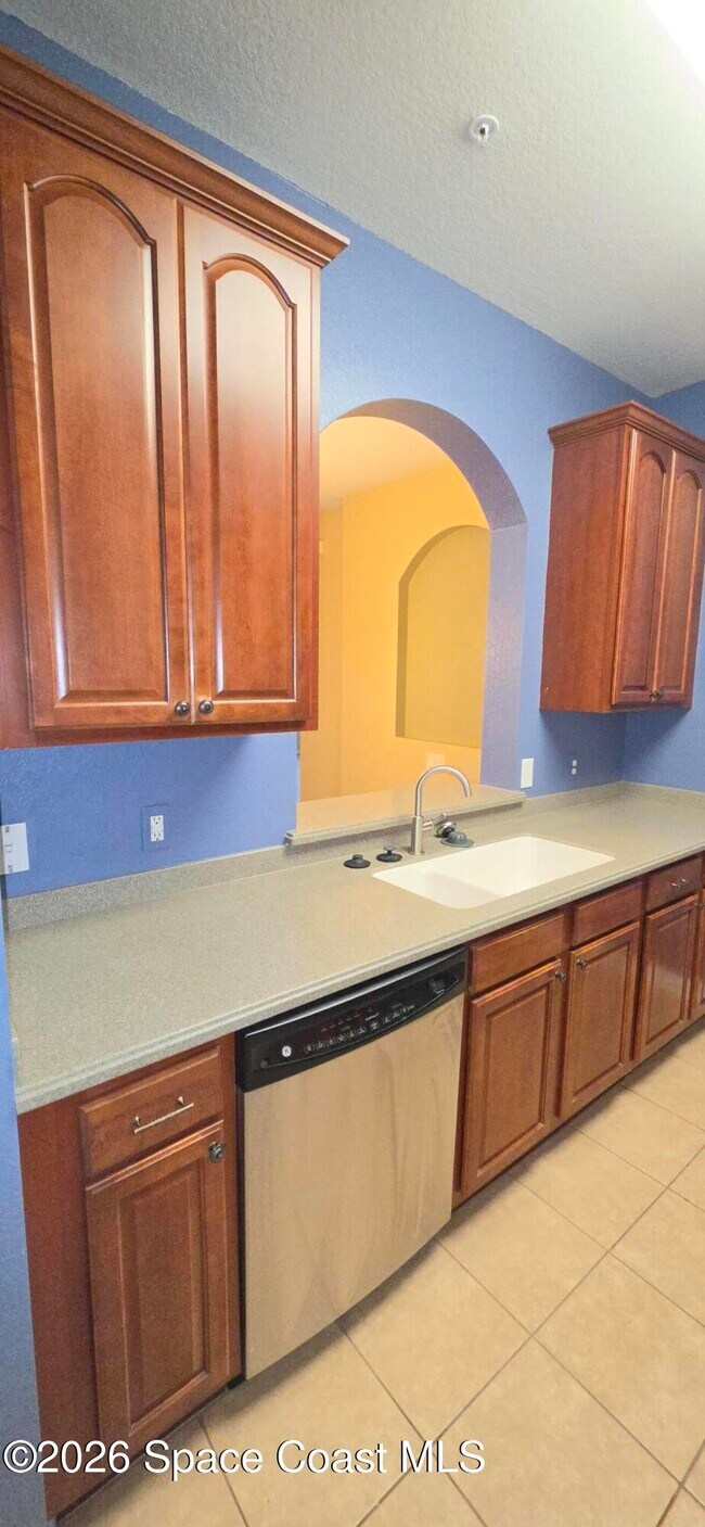 Building Photo - 1576 Peregrine Cir