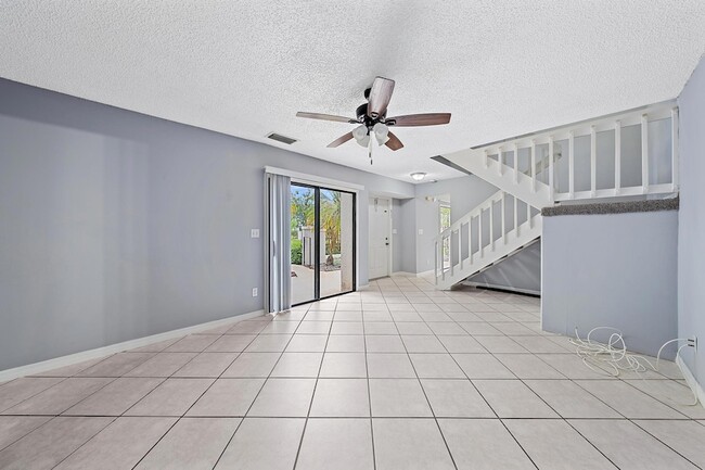 Building Photo - 352 Prestwick Cir