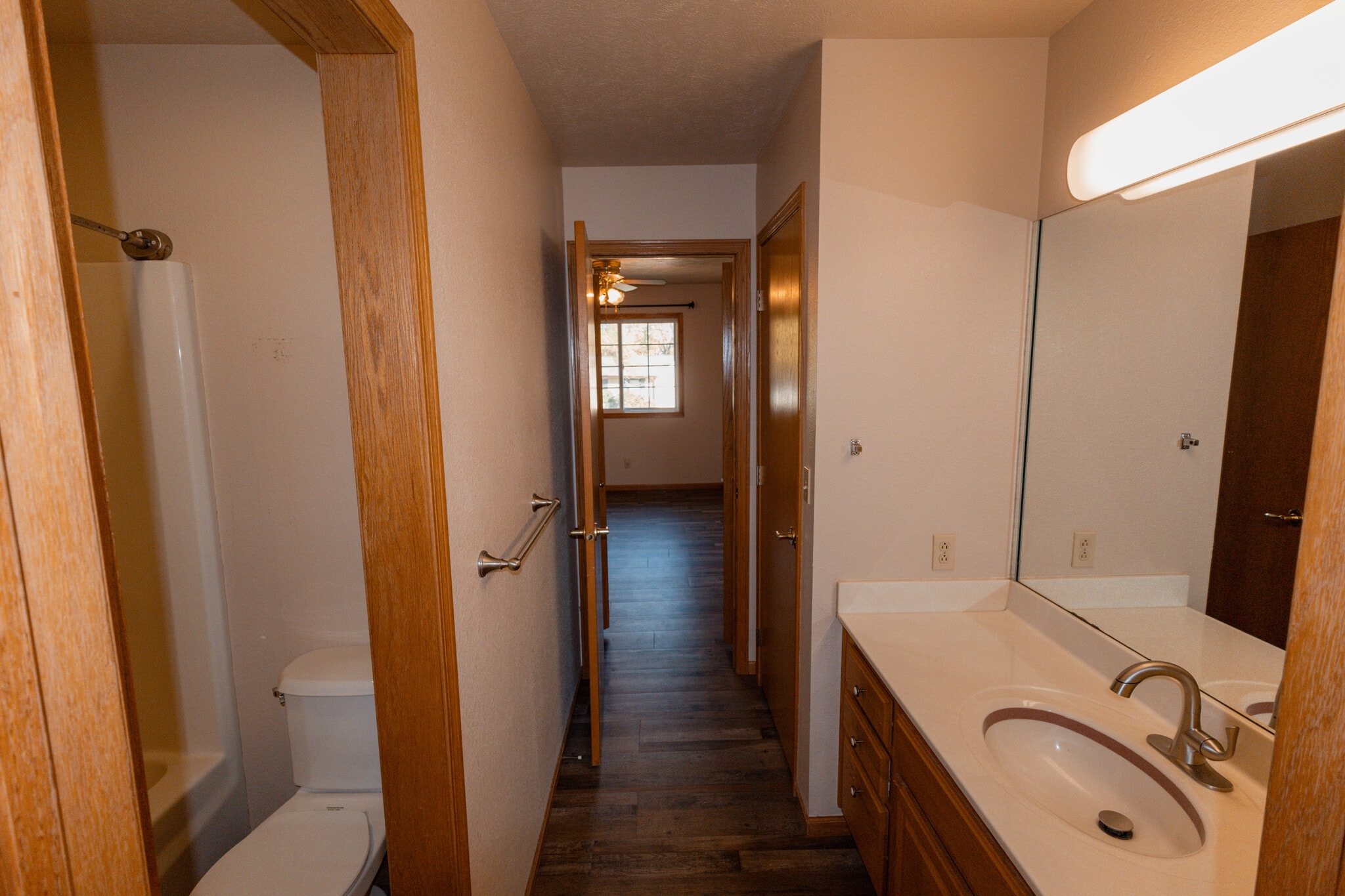 Building Photo - 1004 N 10th St