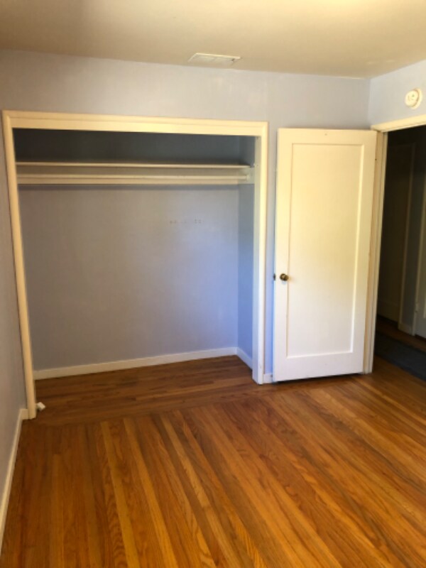 Building Photo - 128 Maurer Way