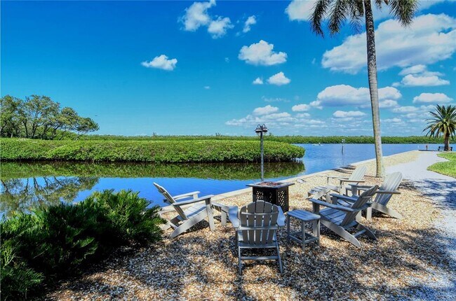 Building Photo - 4780 Gulf of Mexico Dr