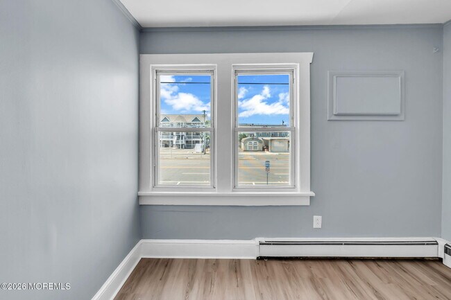 Building Photo - 135 Hamilton Ave