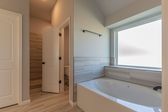 Building Photo - Modern 3-Bed, 2-Bath Home in Deer Creek School District!