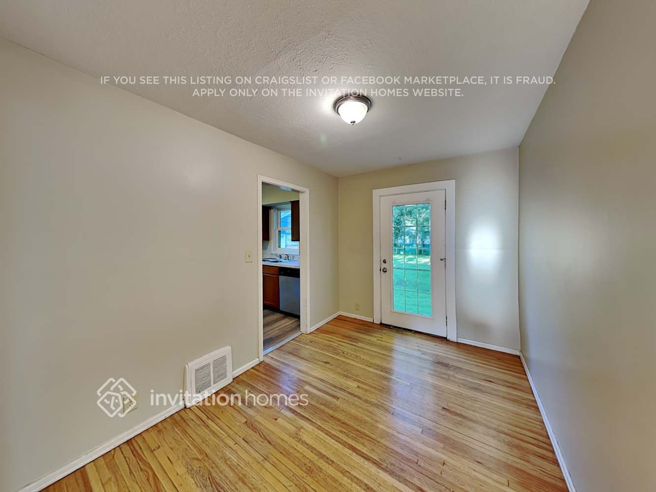 Building Photo - 7338 2nd Ave S